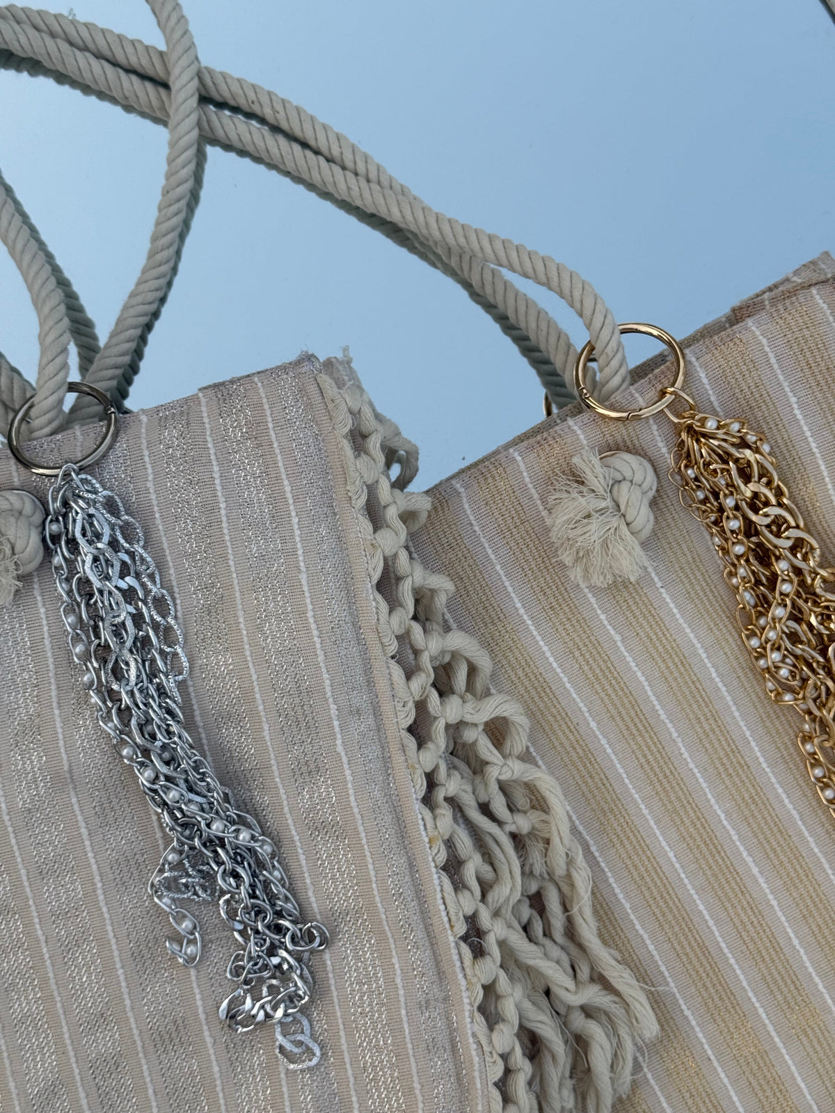 Silver macrame fringes bag