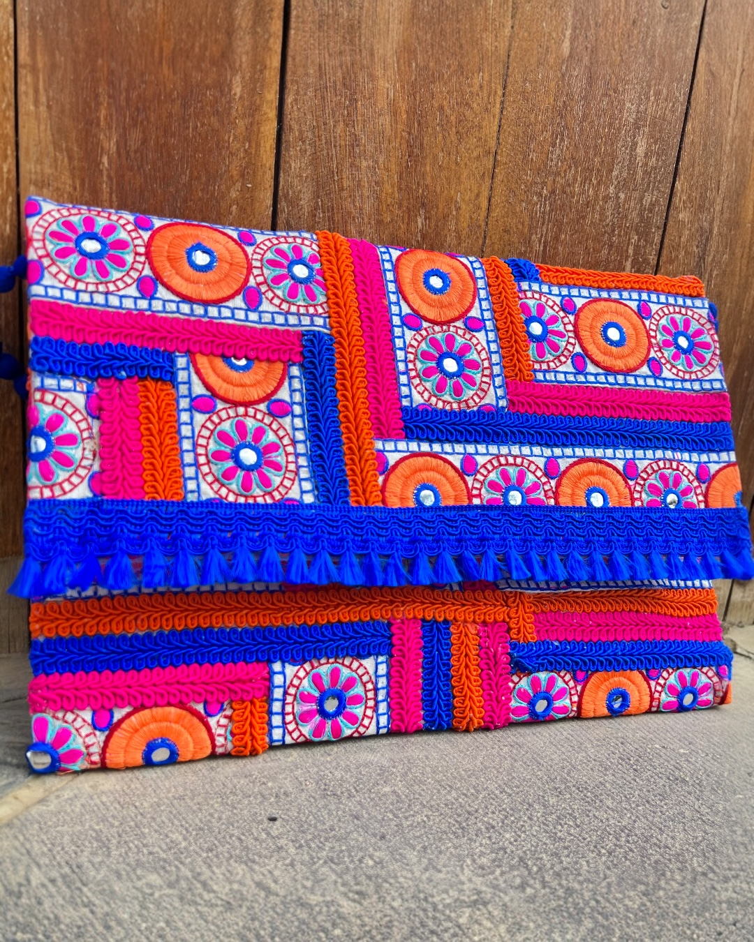 Summer patches clutch