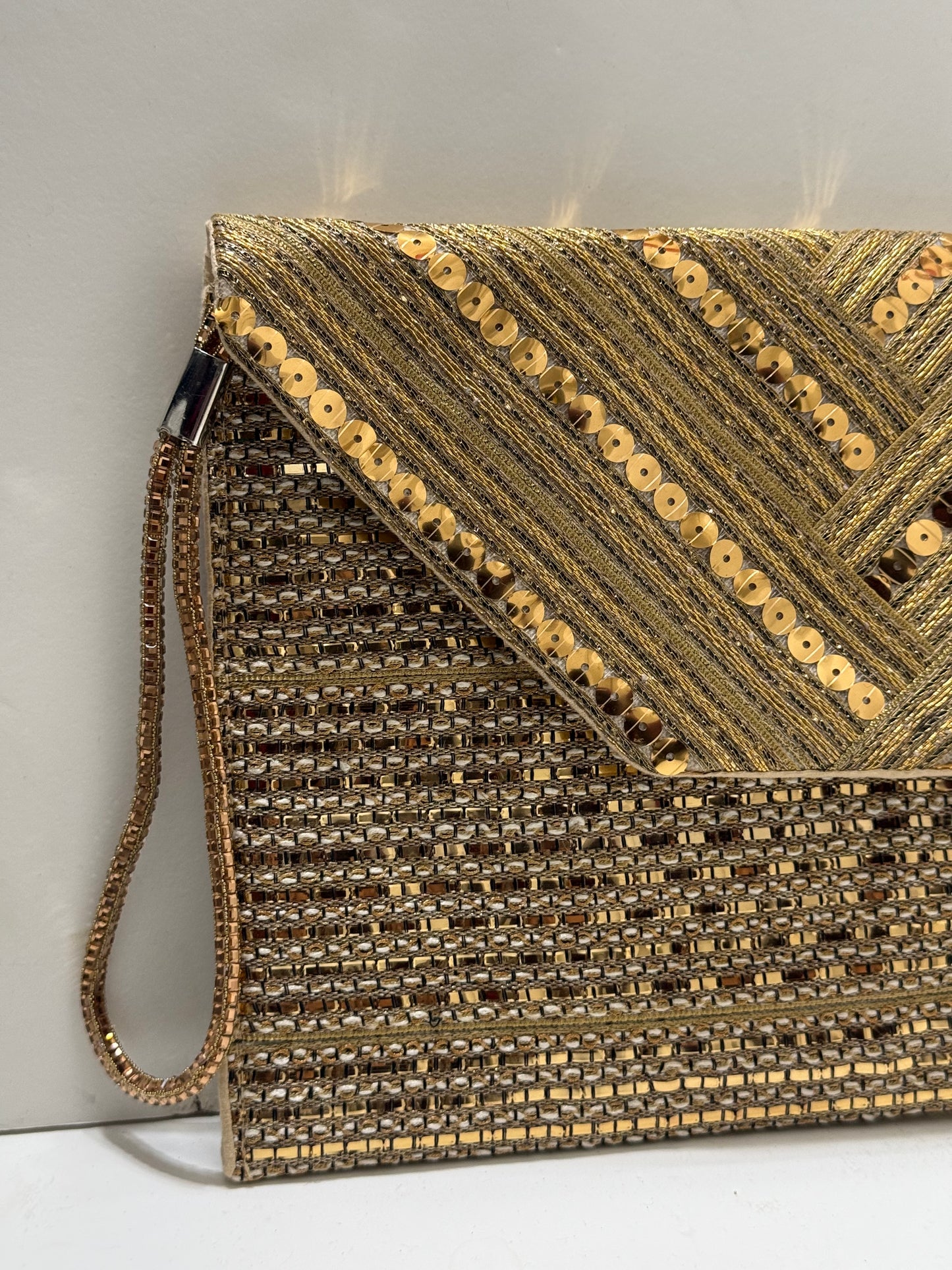 Gold lovers clutch