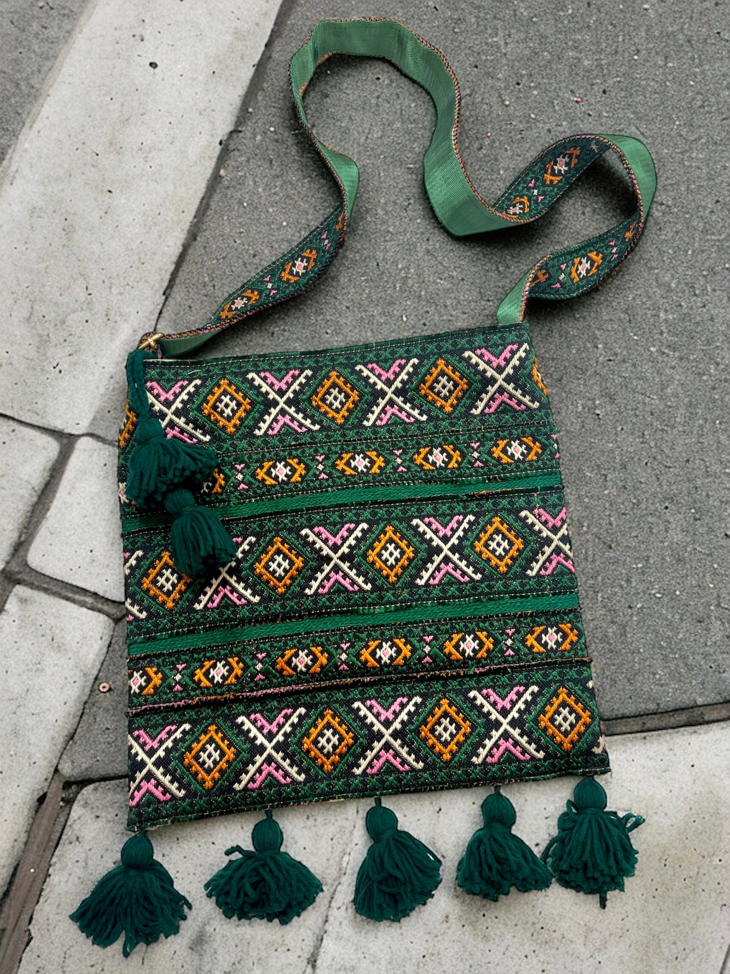 Dark green tote bag