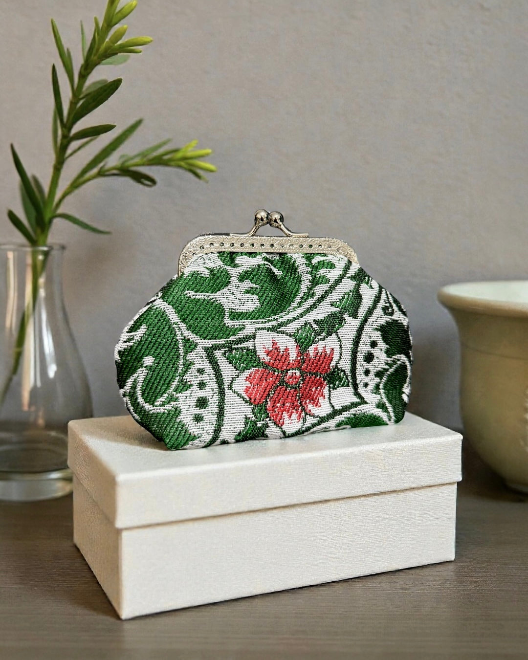 Green coverta mini pocket