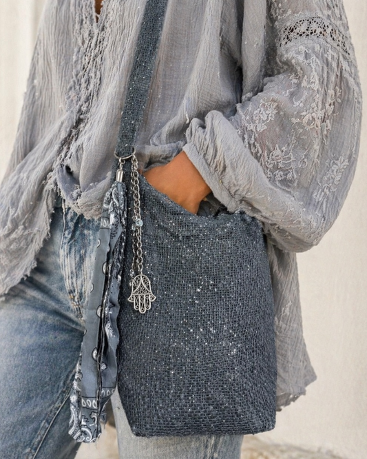 Glittering grey crossbag
