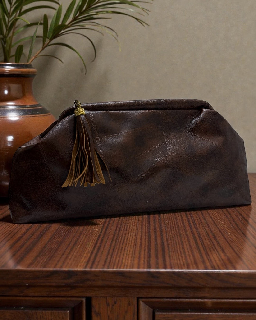 Chocolate xlarge pouch