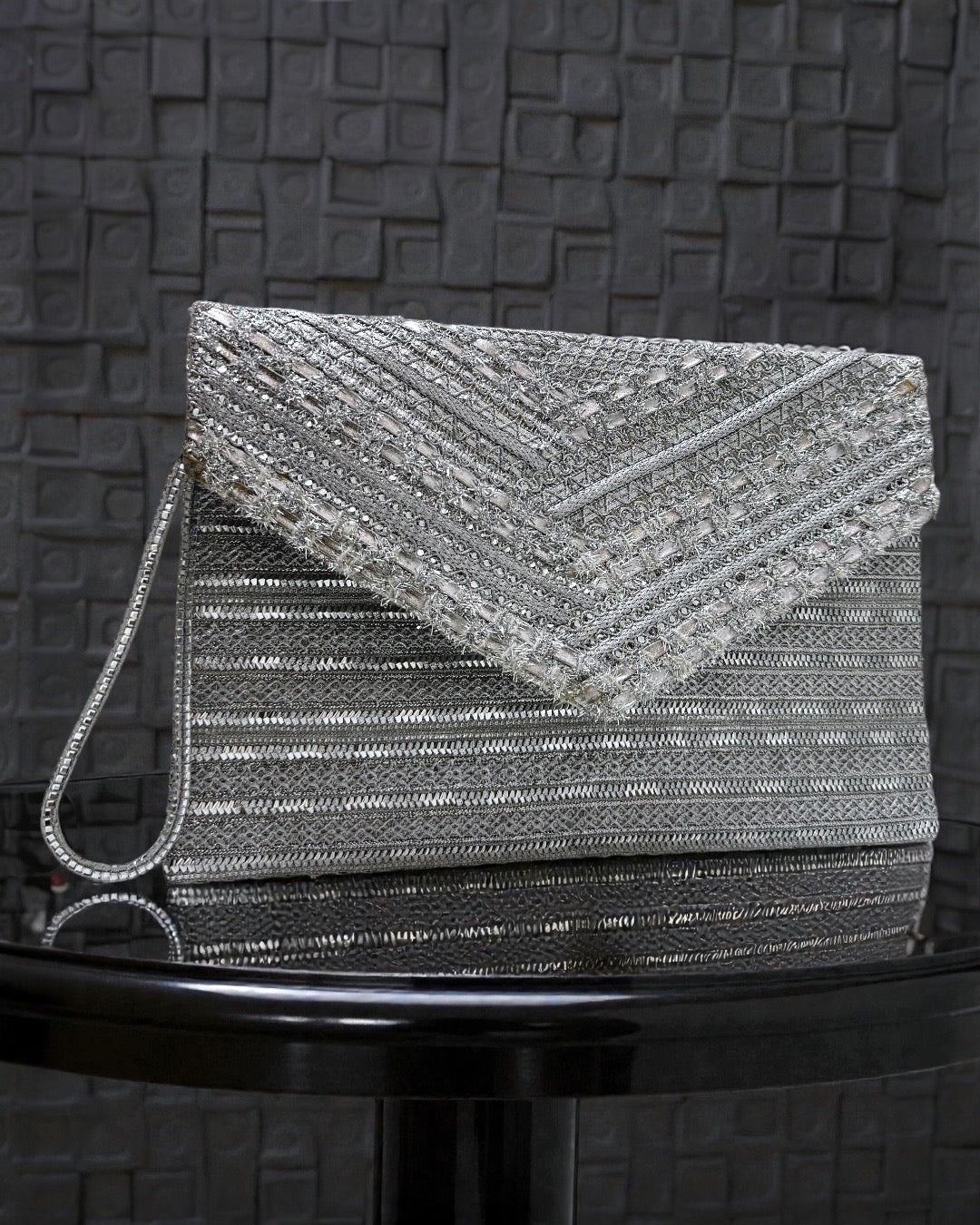 Silver dreams clutch