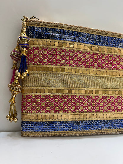 Pinky blue clutch