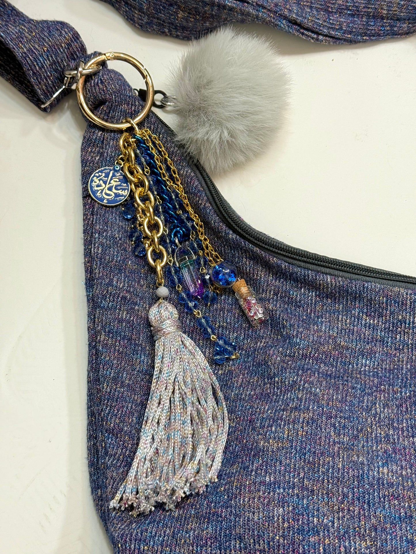 Halfmoon crossbag