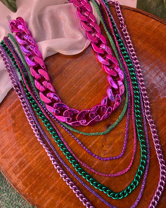 Metalic layered necklace
