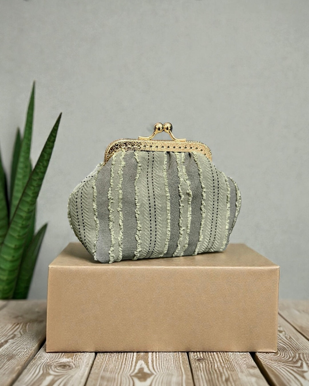 Army green mini pocket