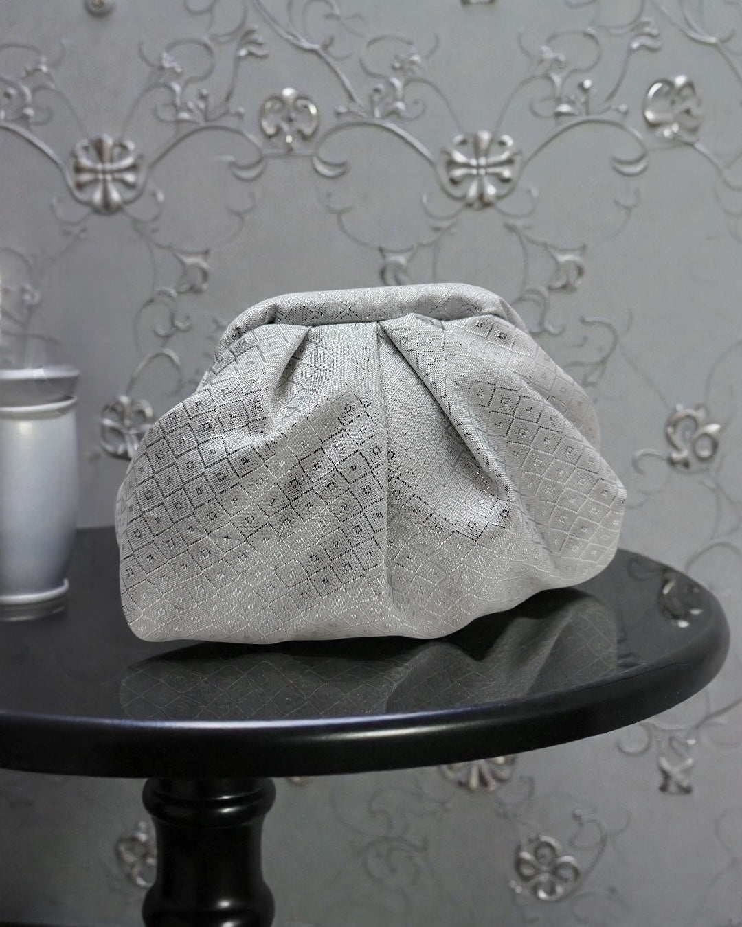 whiten silver small pouch