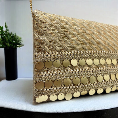 Golden coins clutch
