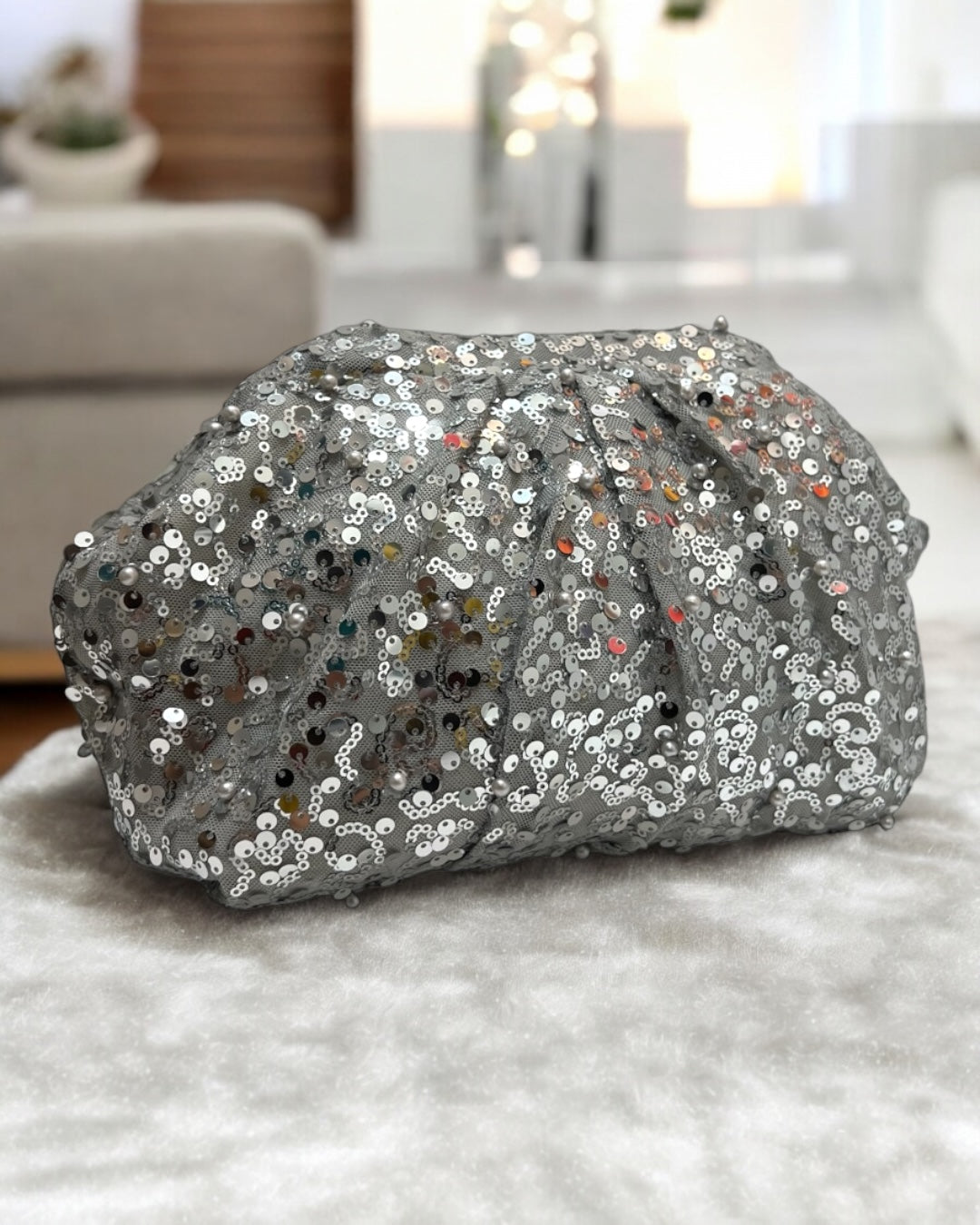 Pearly silver meduim pouch
