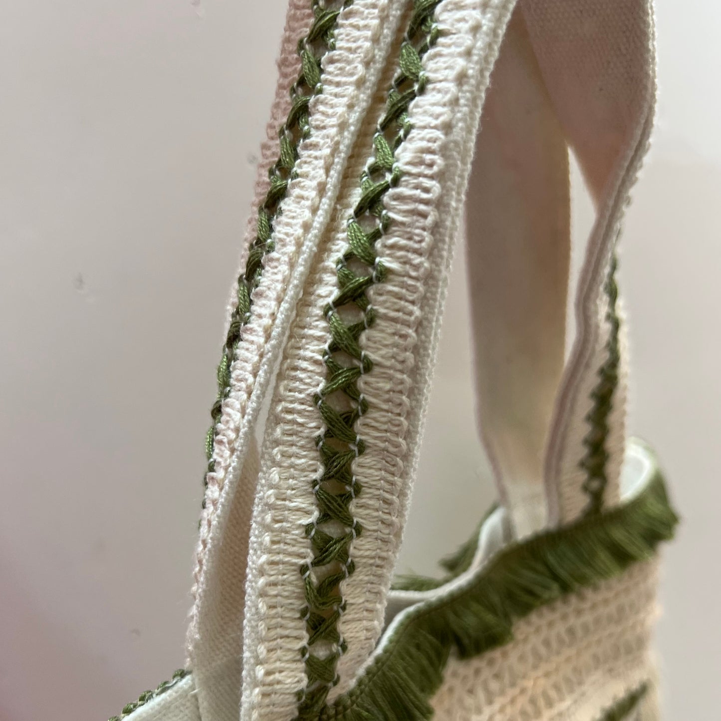 Olive breeze bag