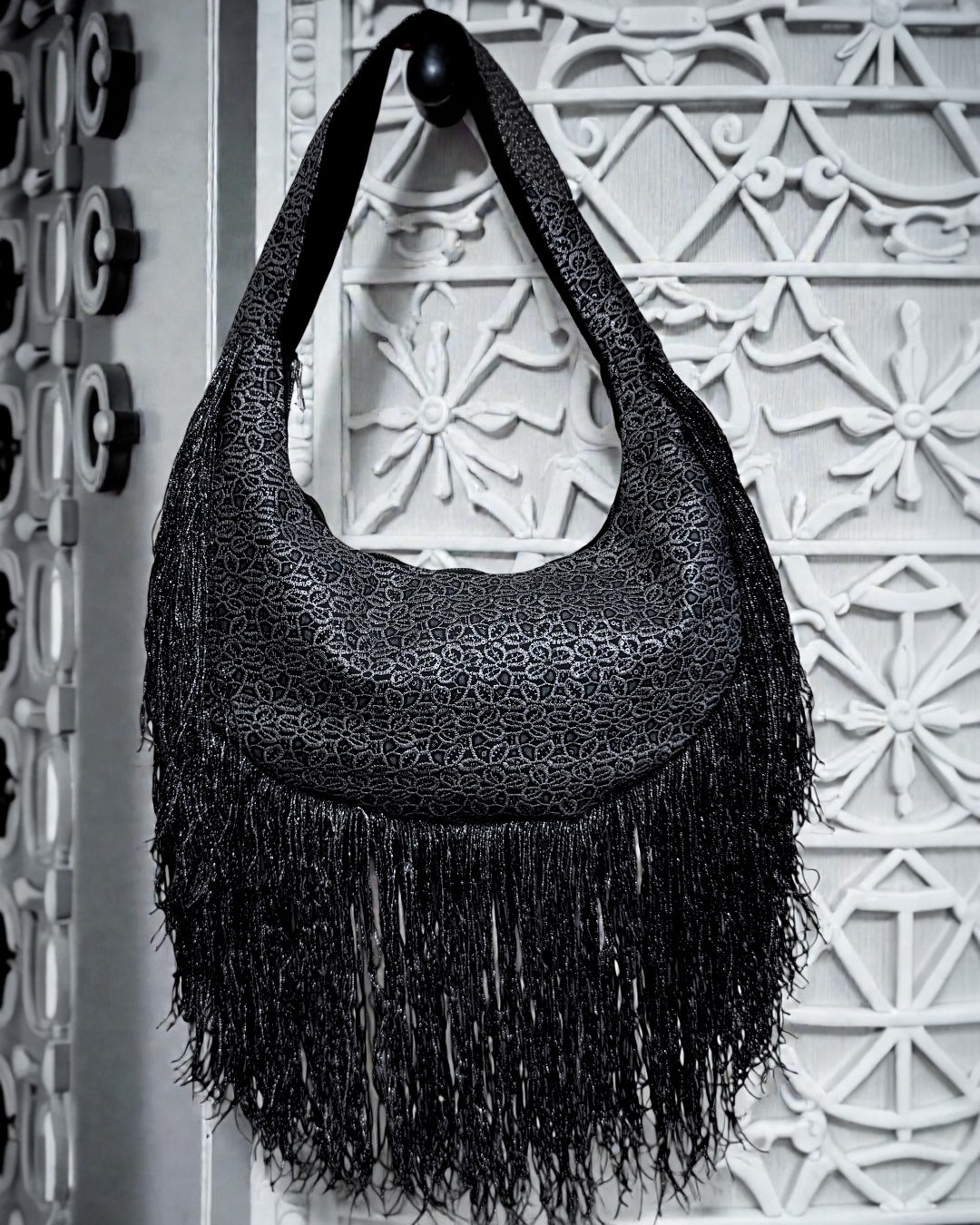 Fumee glittering tassels bag