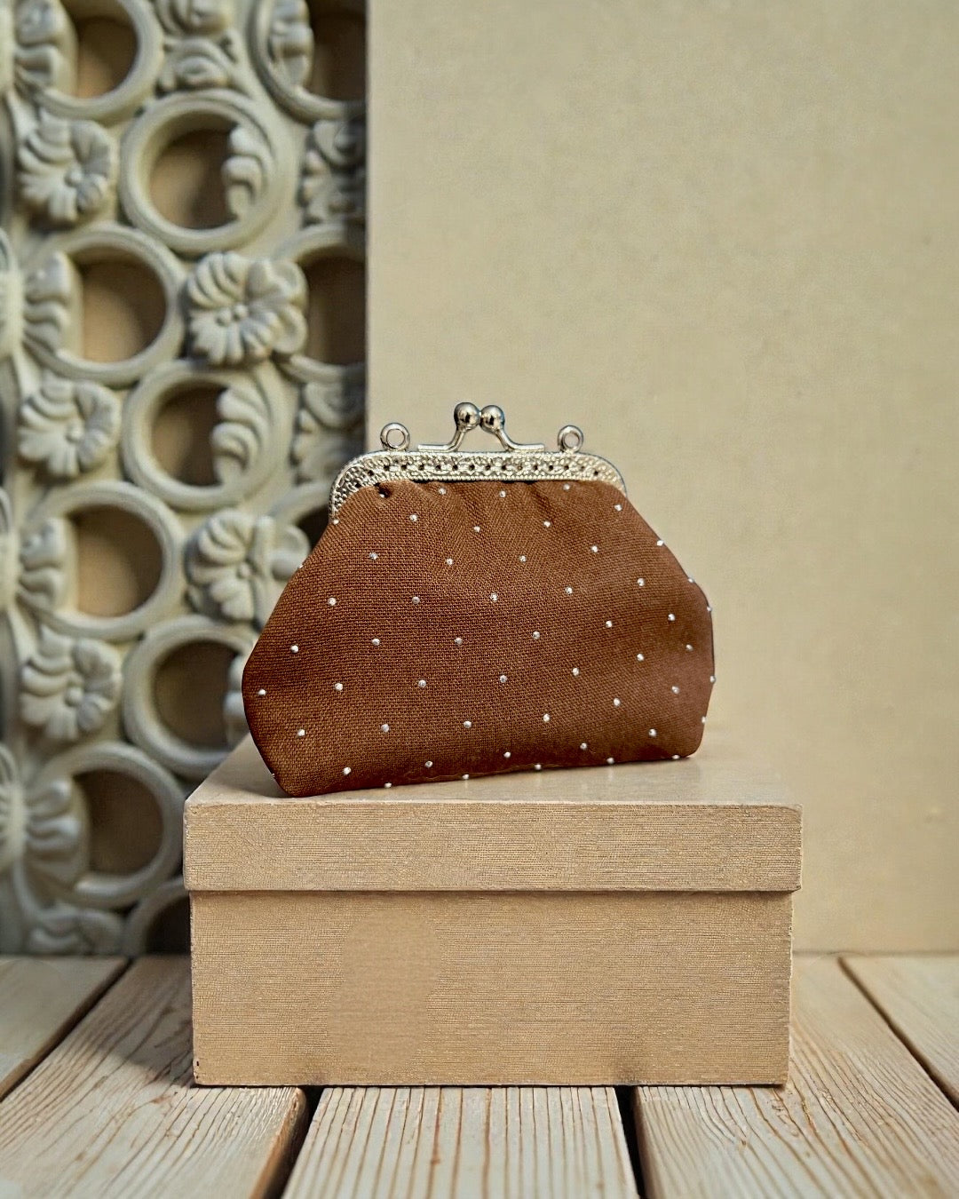 Brown strassy mini pocket