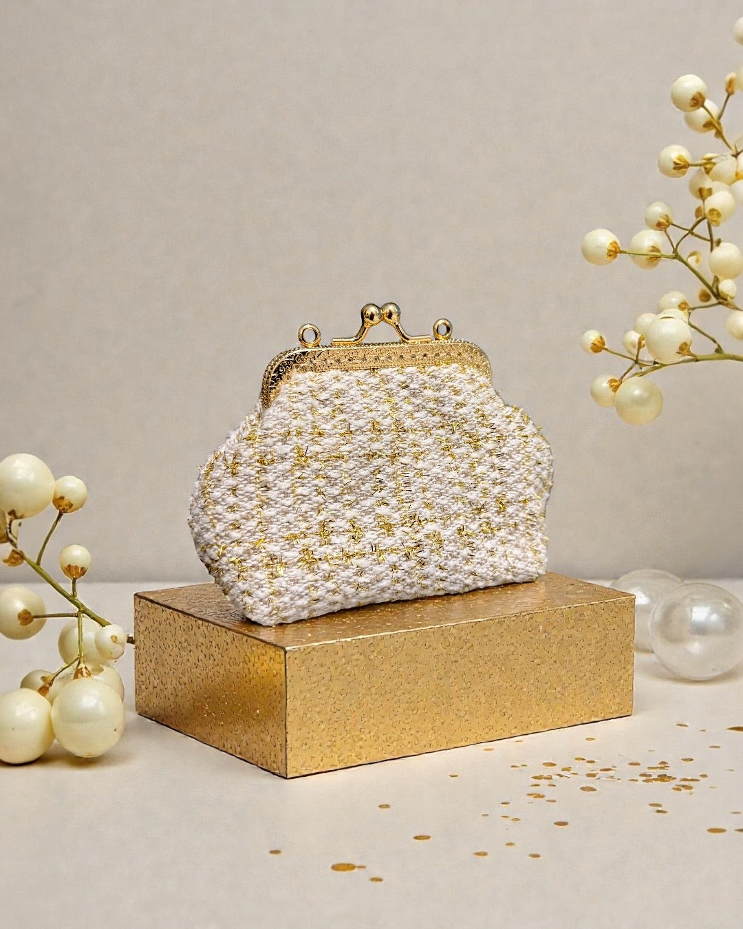 Golden sparkle mini pocket