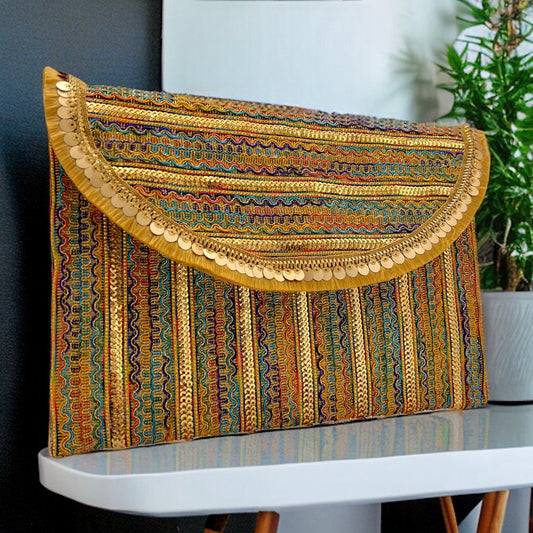Golden glow clutch