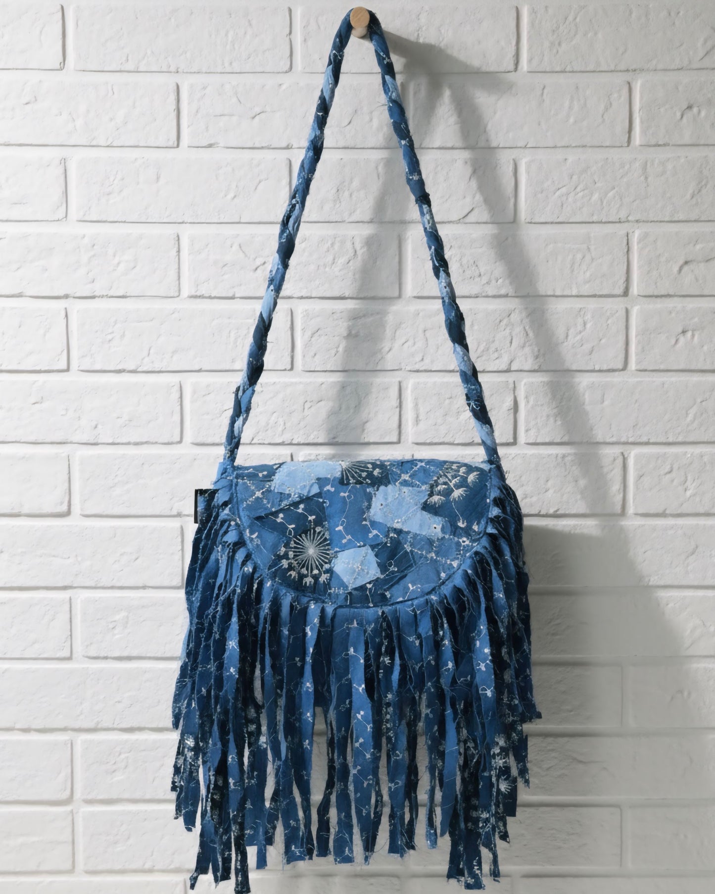Super fringes denim bag