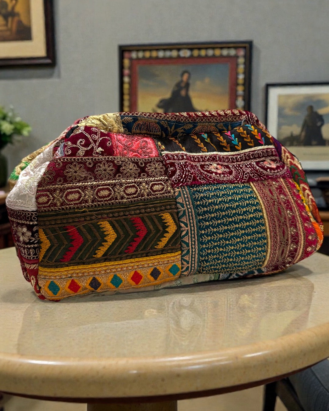 Indian style patches xlarge pouch (shade 2)
