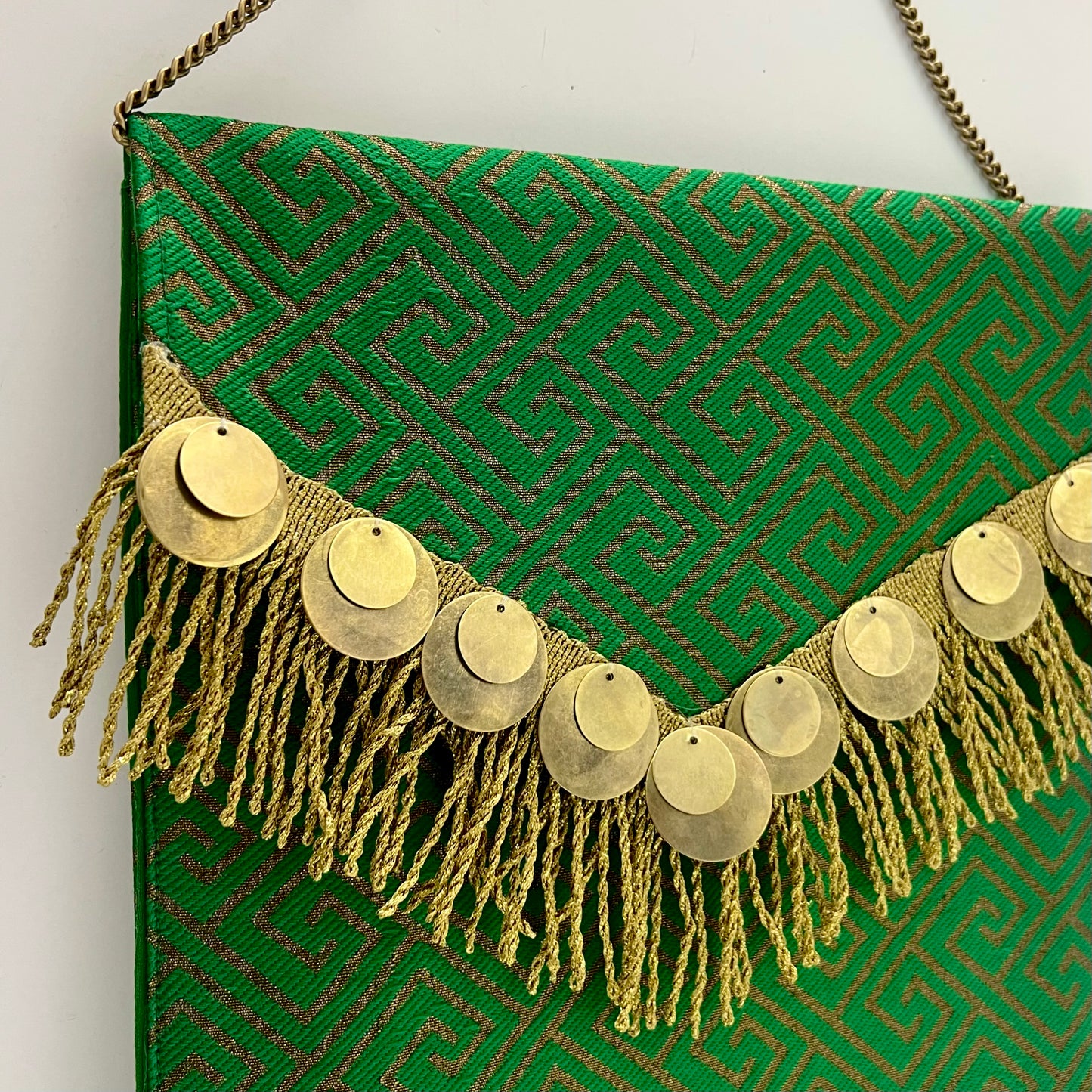 Green coins clutch