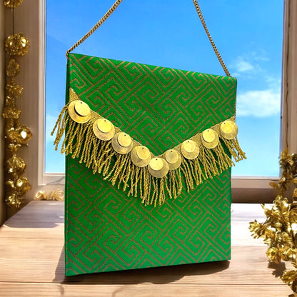 Green coins clutch