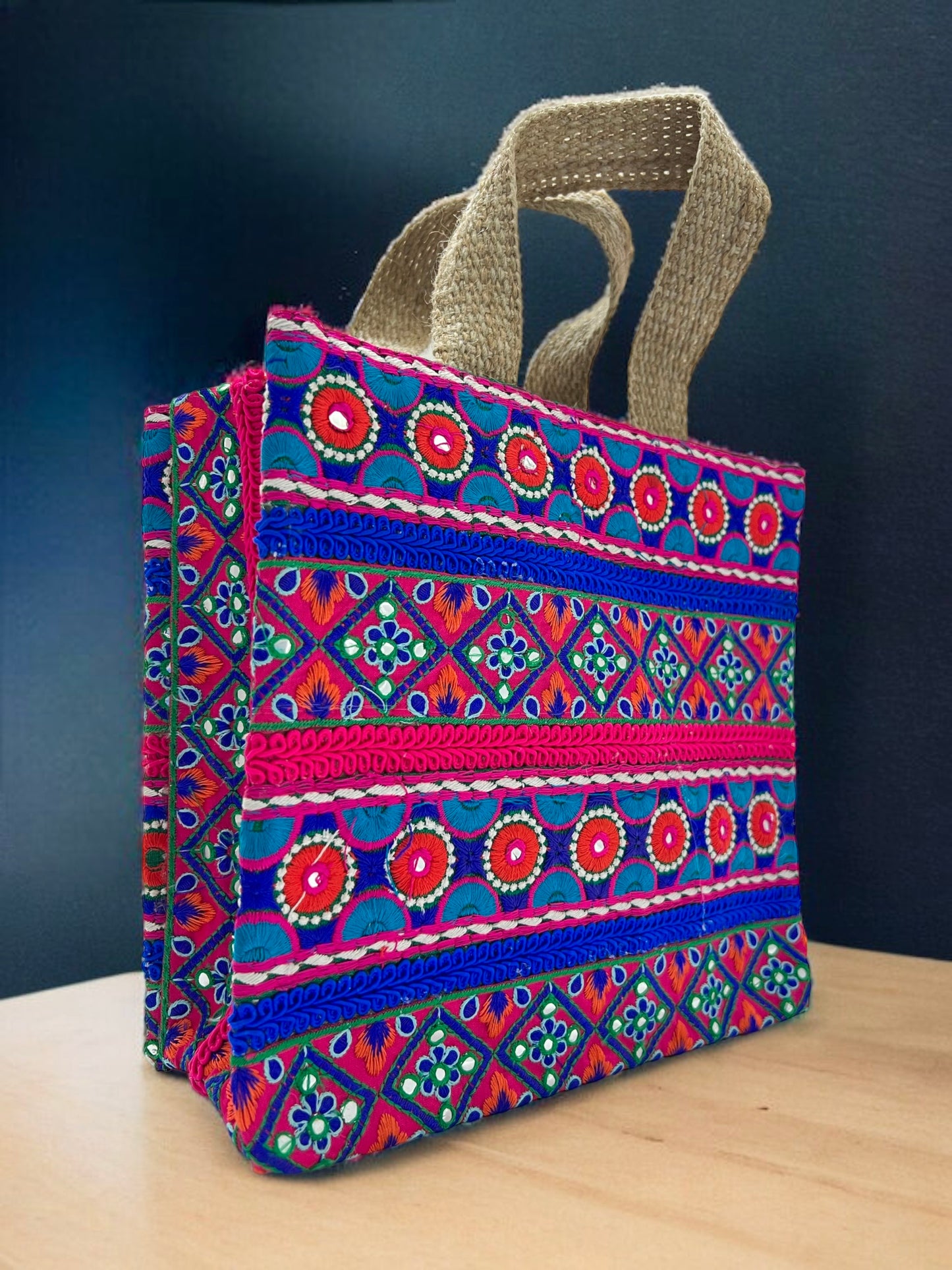 Bluey pink cube bag