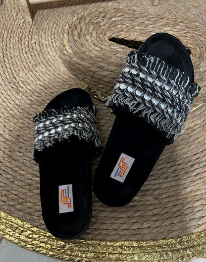 Black slipper