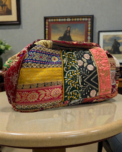 Indian style patches xlarge pouch (shade 2)