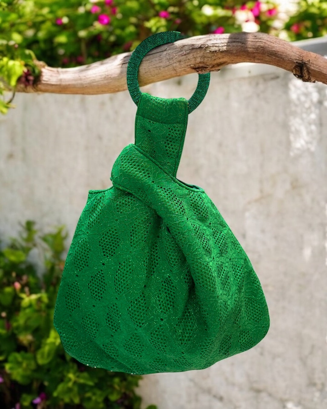 Crisscross bag