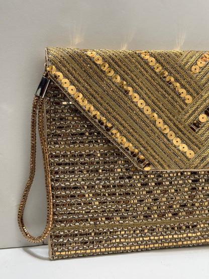 Gold lovers clutch