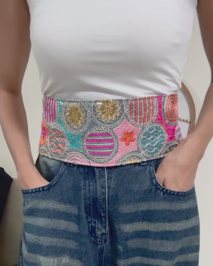 Grey cookie belt